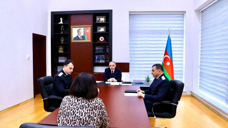Baş prokuror Sumqayıtda vətəndaşları qəbul edib