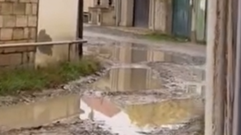 Corat sakinləri boğaza yığılıb, qurumlar isə susur