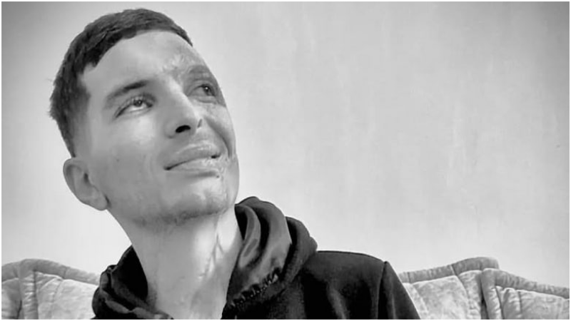 Qazi Cahangir 26 yaşını qeyd edir