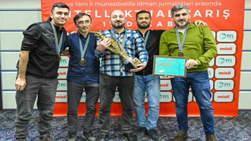 Sumqayıtlı jurnalistlər intellektual yarışın qalibi oldular