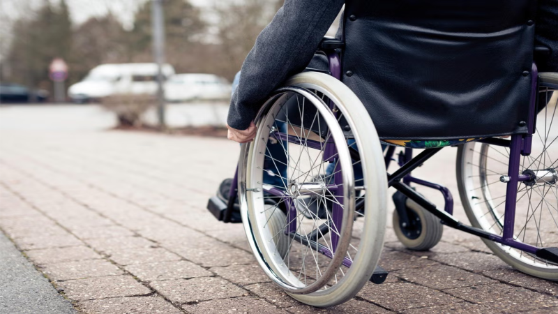 Sumqayıtda iddia: əlillərə yardımda ayrı-seçkilik var