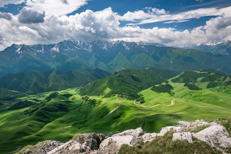 Azərbaycanlılar daxil Qafqaz sakinlərində qeyri-adi genlər TAPILDI
