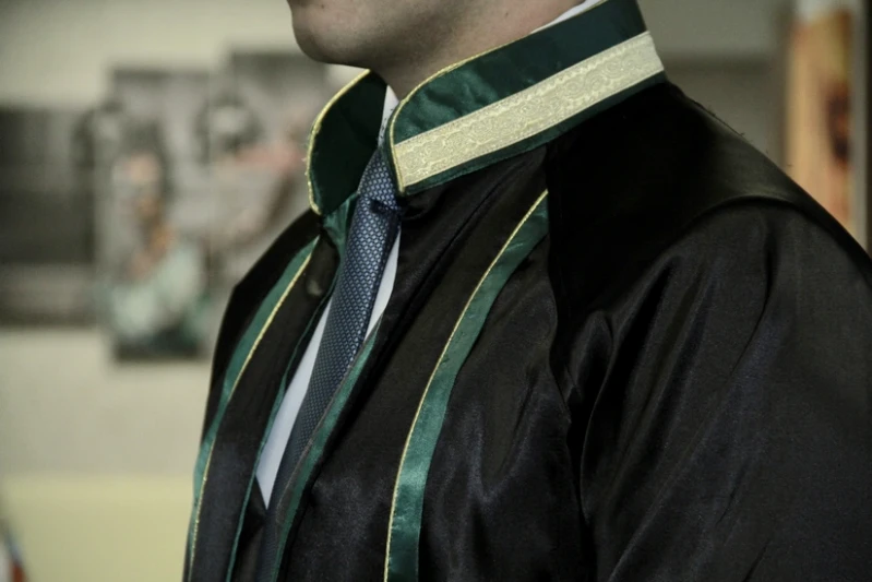 Sumqayıtda çalışan vəkil İlin vəkili seçilib