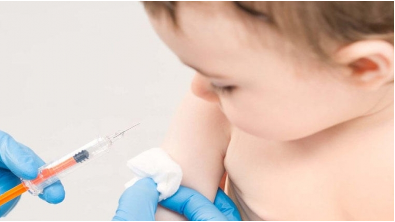 Nazirlik uşaqların peyvəndlənməsi ilə bağlı valideynlərə müraciət edib