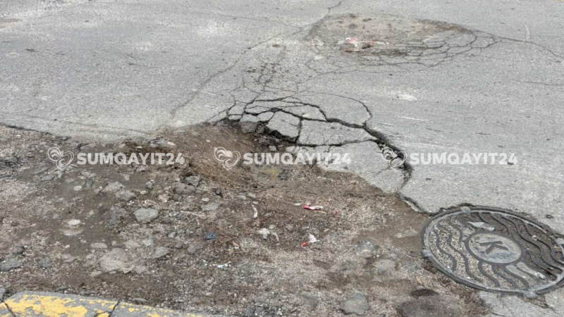 Sumqayıtda məktəb yolunda TƏHLÜKƏ