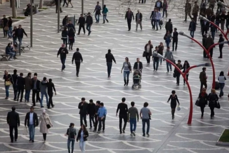 Azərbaycan əhalisinin sayı 0,3% artıb