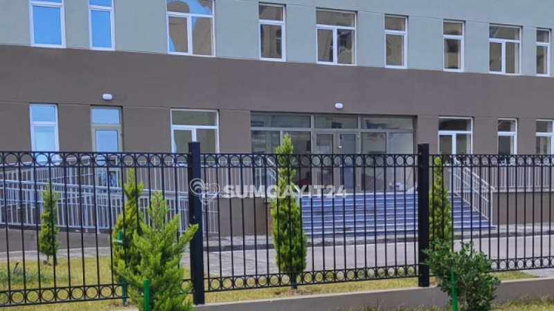 Sumqayıtda bəzək üçün tikilən bağça - ŞİKAYƏT