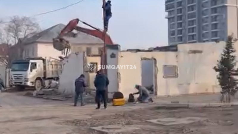 Sumqayıtın məhəlləsi tarixə qovuşur…