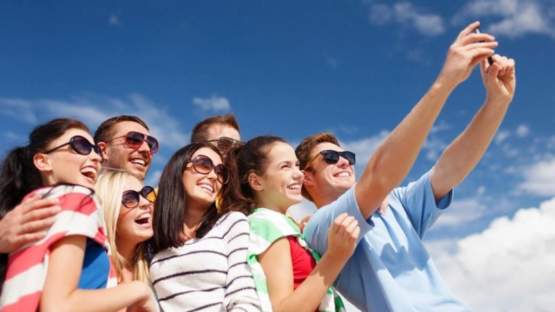 Sumqayıtlı gənclər, gününüz mübarək!