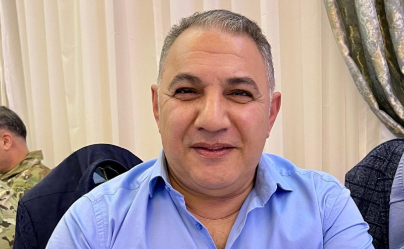 BƏƏ-də dincələn Ədalət Şükürovdan zarafatyana sual