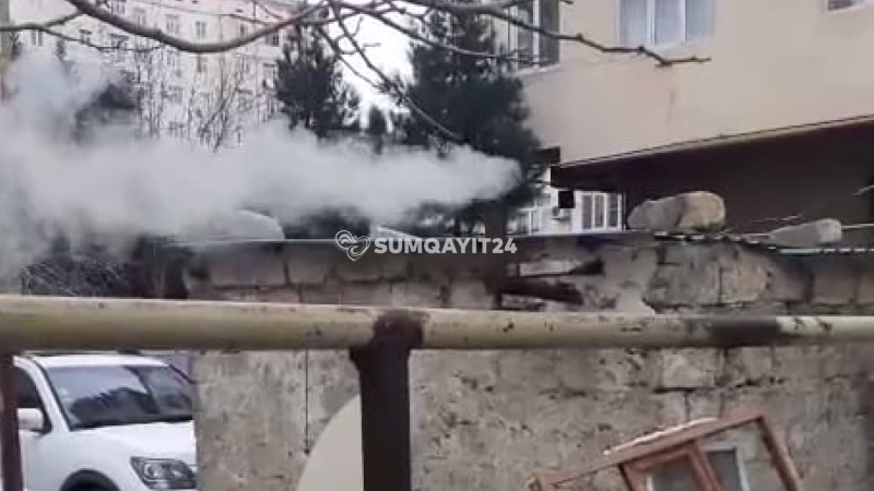 Sumqayıtda tüstü sakinləri boğur - ŞİKAYƏT - VİDEO