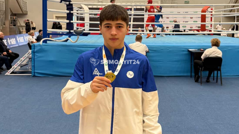 Çempionatda ən yaxşı boksçu adına layiq görülən sumqayıtlı