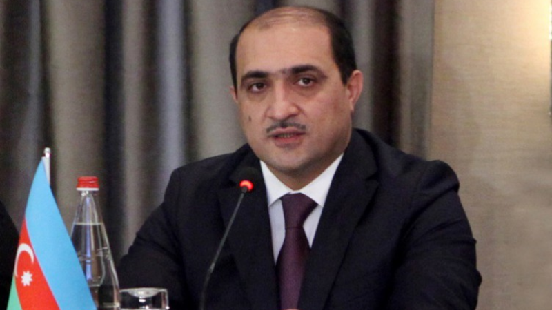 İdris İsayevin qəbuluna düşmək istəyən sumqayıtlıların NƏZƏRİNƏ