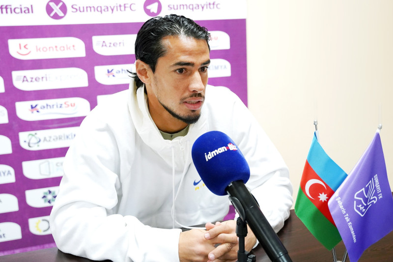 Roi Kehat: Oğlum Azərbaycan dilini öyrəndi və mənim tərcüməçimə çevrildi