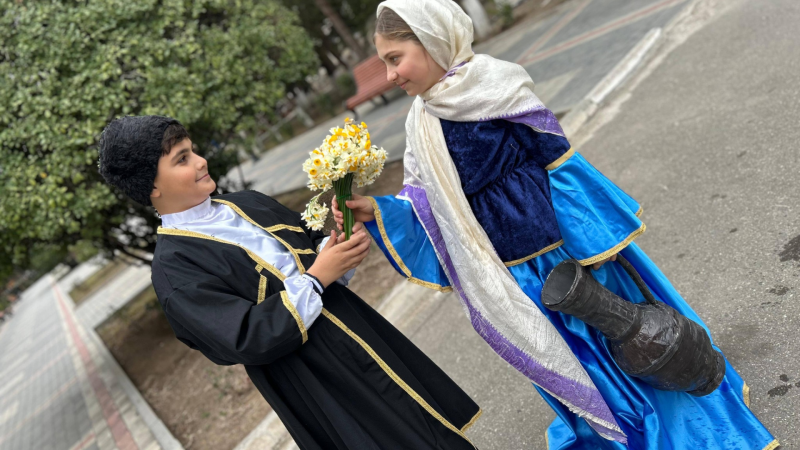 Sumqayıtda uşaqlar Su Çərşənbəsini qeyd ediblər