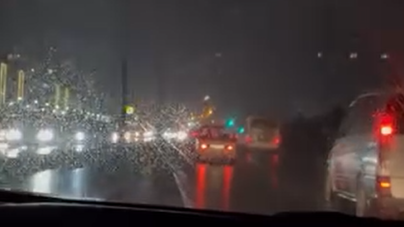 Sülh prospektinə gecələr zülmət çökür