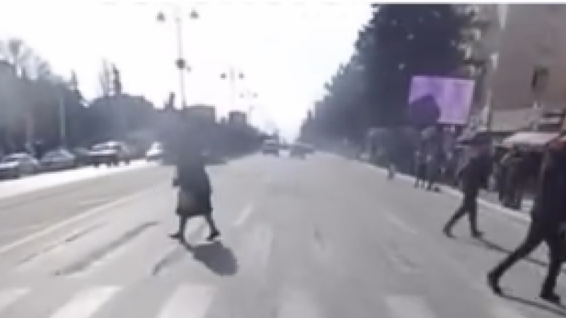 Sumqayıtda piyadaların təhlükəli VƏRDİŞİ