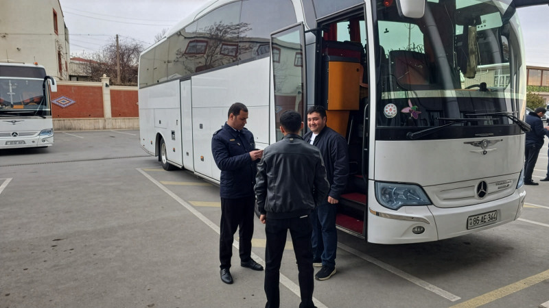 Naxçıvanla İğdır arasında sərnişindaşıma xüsusi ayrılmış avtobuslarla davam etdirilir