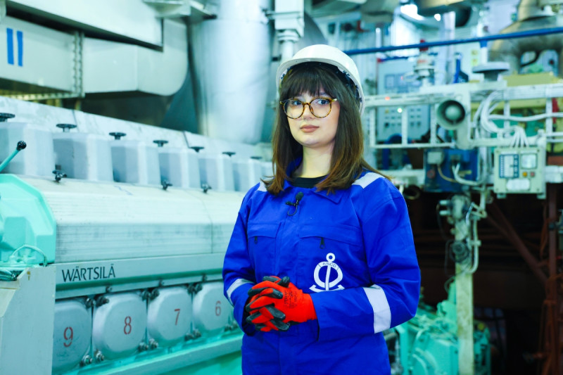 Prezident Heydər Əliyev gəmisinin sumqayıtlı xanım motorçusu