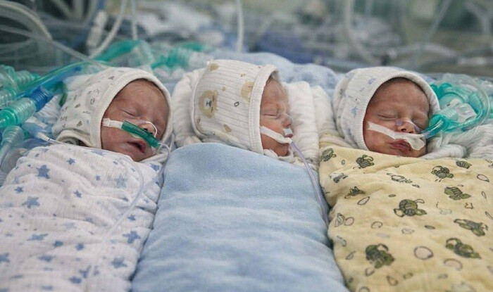 Sumqayıtda sonsuzluqdan müalicə alan qadının üçəmi oldu