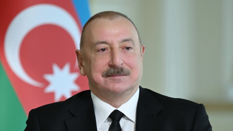 Prezident İlham Əliyev Ramazan bayramı münasibətilə Azərbaycan xalqını təbrik edib