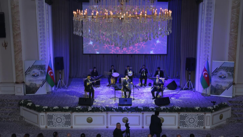 Sumqayıtda muğam axşamı keçirilib