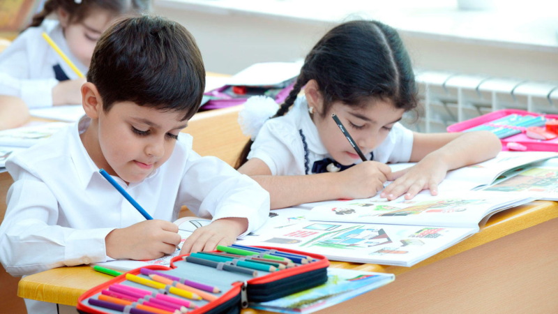 Sumqayıtda övladı I sinfə gedəcək valideynlərin NƏZƏRİNƏ