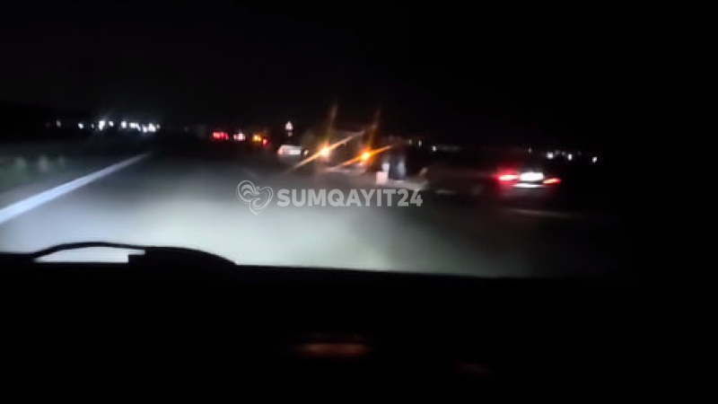 Stansiya Sumqayıt yolunda acınacaqlı mənzərə: Maşınlar sıradan çıxır