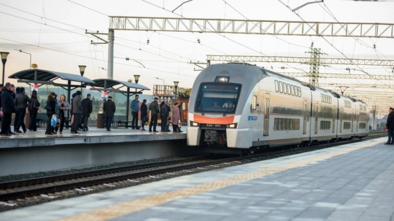 Bakı-Xırdalan-Sumqayıt istiqamətində qatarla gedənlərin NƏZƏRİNƏ!