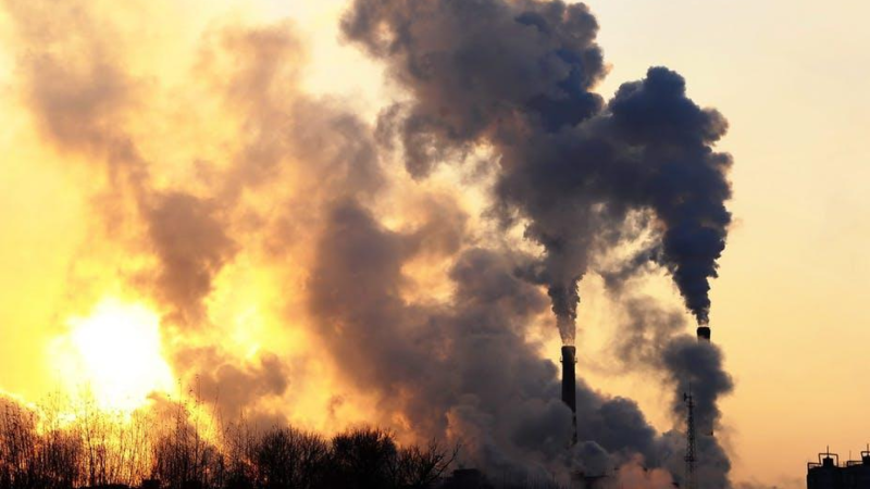 Sumqayıtda havanı çirkləndirən obyektlər