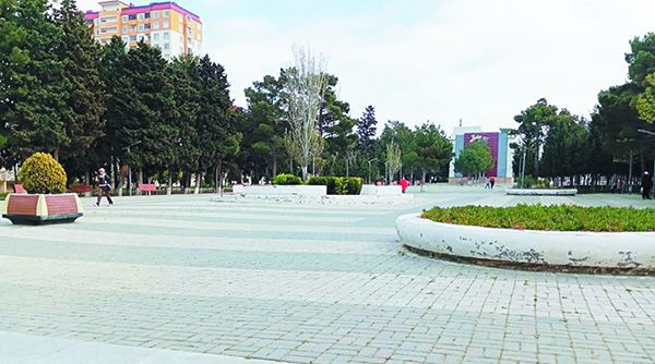 Dostluq rəmzi sayılan parka münasibət belə olmamalıdır...