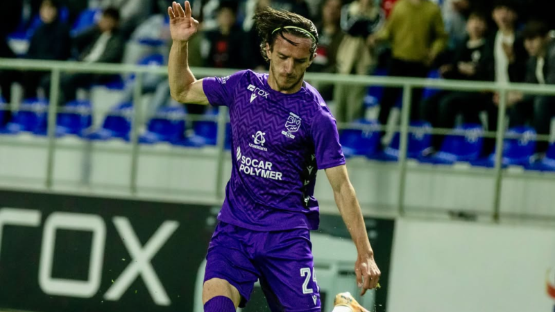 Sumqayıt FK-nın gənc oyunçusu bu komandaya keçdi