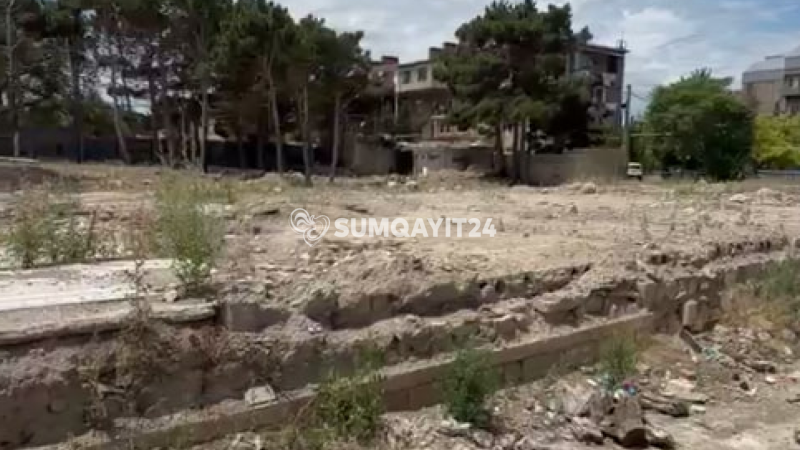 Sumqayıtda tanınmış mehmanxananın ərazisi xarabalığa çevrilib