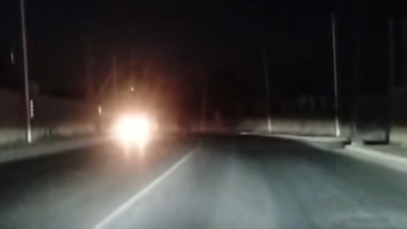Novxanıda sürücüləri və piyadaları təhlükəyə aparan yol