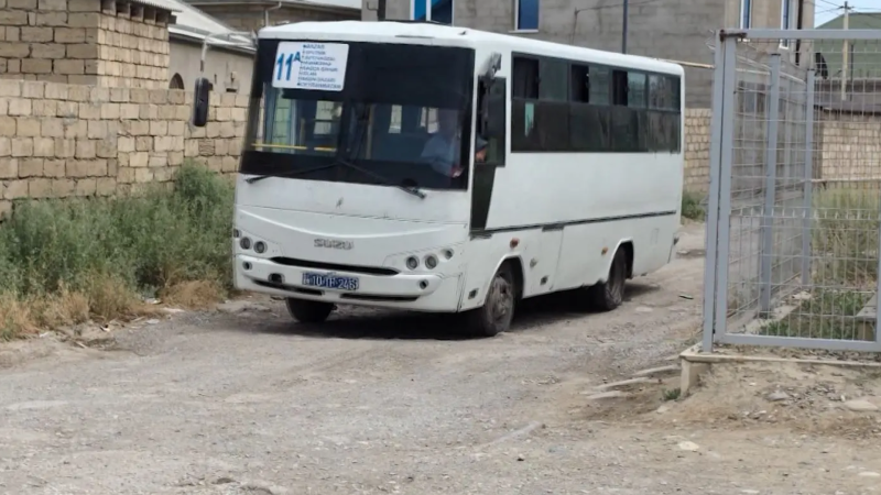 Cəmi 4 avtobus var, onlar da qrafikə uyğun işləmir - Ceyranbatandan şikayət