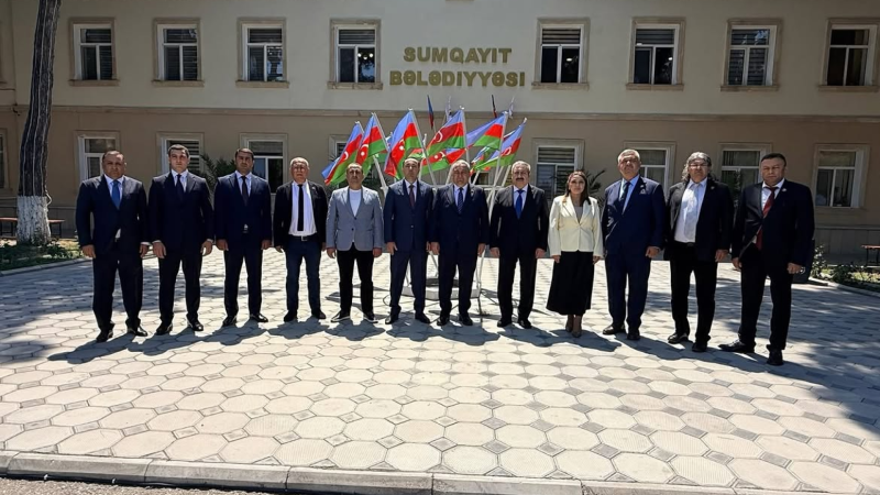 Türkiyənin bələdiyyə sədri Sumqayıta gəlib