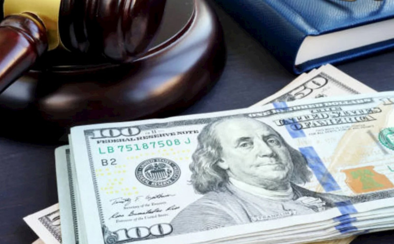 Sumqayıtda şirkət 53 min dollar köçürdü, 10 min dollar cərimələndi