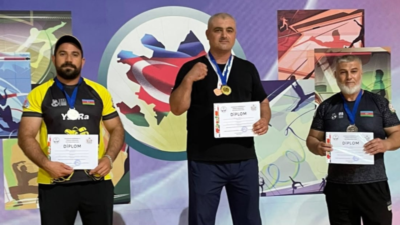 Sumqayıtın fəxri: Mayor Rəşad Hacıyev qol güləşində qızıl medal qazandı