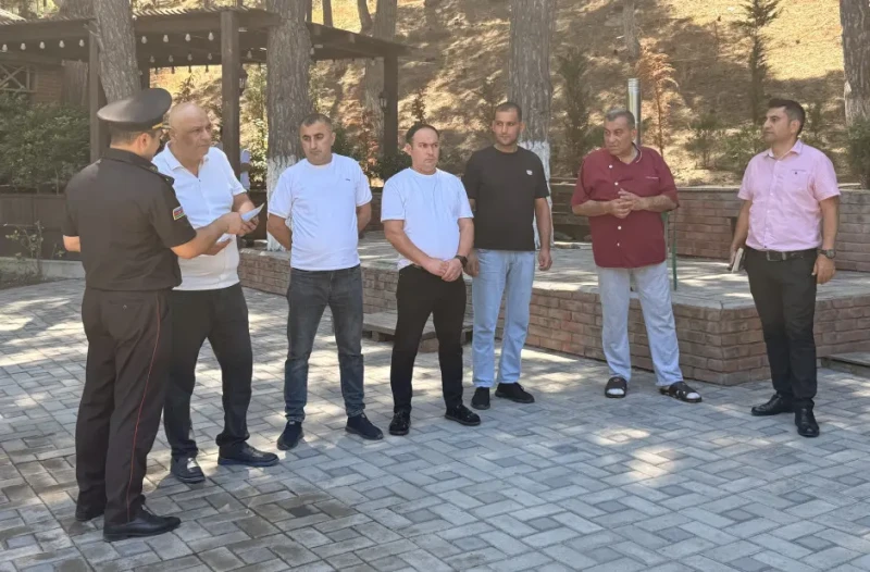 Sumqayıtın istirahət guşələrində MAARİFLƏNDİRMƏ
