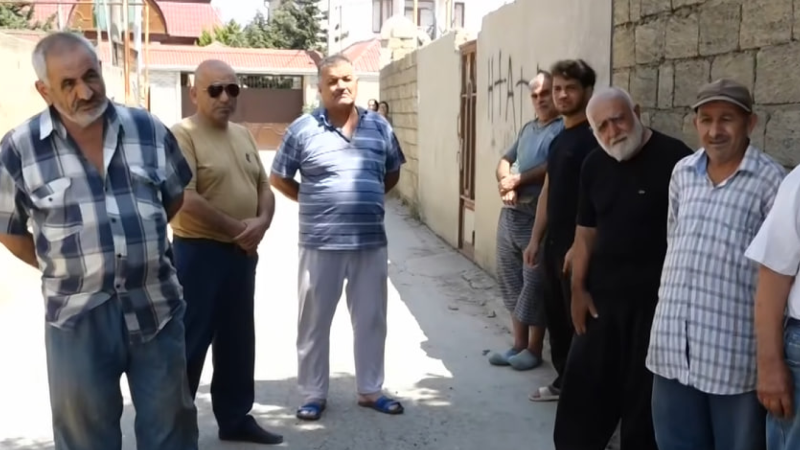 Saray sakinlərindən qanunsuz pul yığılır?