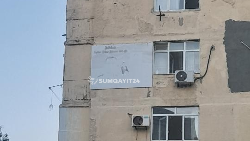 Sumqayıtda yenilənməyə ehtiyacı olan şəhid fotosu