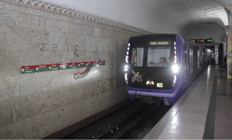 Metroda qatarların hərəkət intervalı dəyişdiriləcək