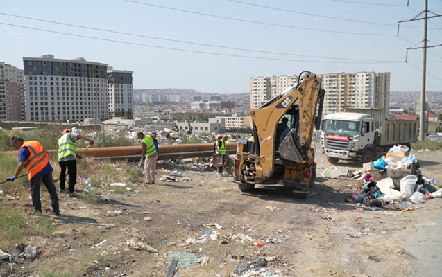 Sumqayıt yolu yanğına səbəb olan quru ot və zibildən təmizlənib
