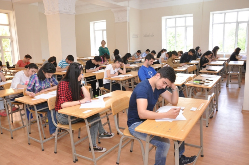 Abituriyent məsləhət mərkəzləri həftəsonu da fəaliyyət göstərəcək