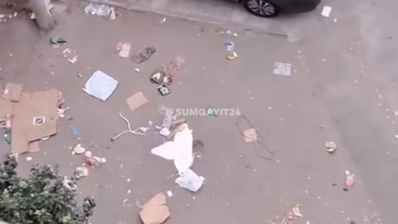 Sumqayıtda külək ərazini zibillərlə qərq etdi