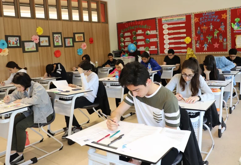 Lisey və gimnaziyalara şagirdlərin sənəd qəbulu başlayıb