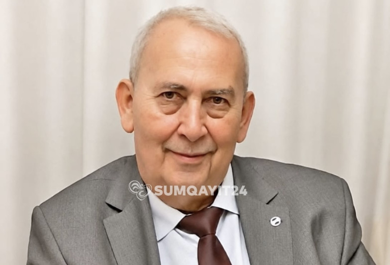 SDU-da 45 il çalışmış müəllim vəfat etdi