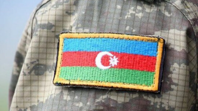İlham Əliyev müddətli həqiqi hərbi xidmətə çağırışla bağlı Sərəncam imzalayıb