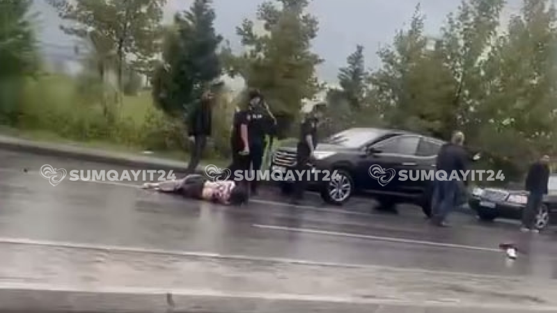 Sumqayıtda qəza - piyada qadının vəziyyəti orta-ağırdır - VİDEO