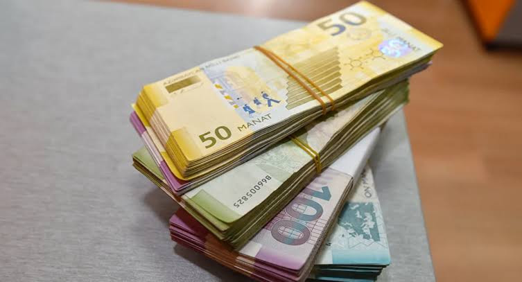 Qazilərin maaşının 400 manatlıq hissəsi vergidən azaddır